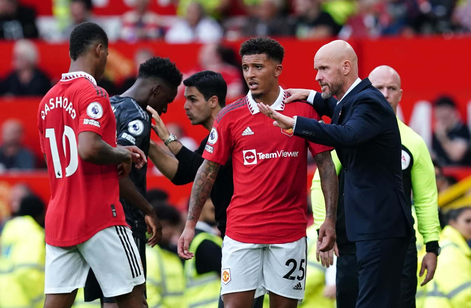 Reunião olho no olho com Ten Hag define futuro de Sancho no Manchester ...