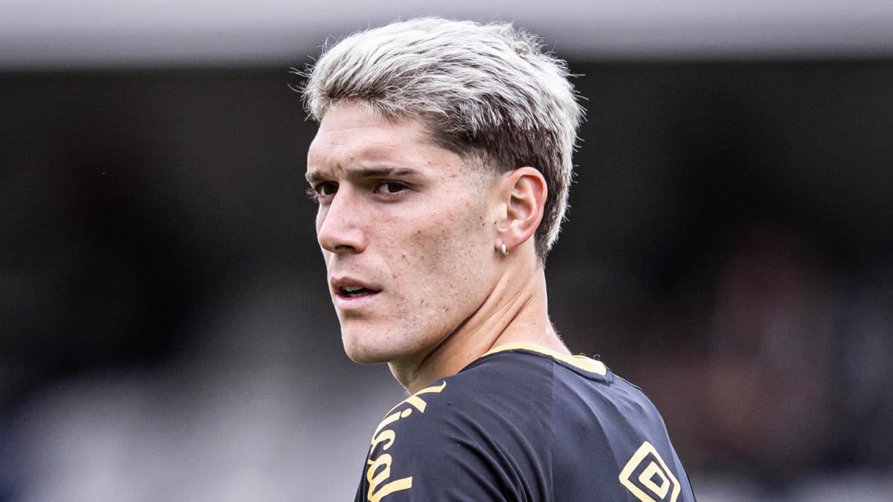 Por que Rollheiser ainda não emplacou com a camisa do Santos?
