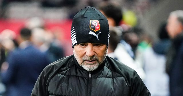 Quais são as três posições em que Sampaoli exige reforços para fechar com o Santos?