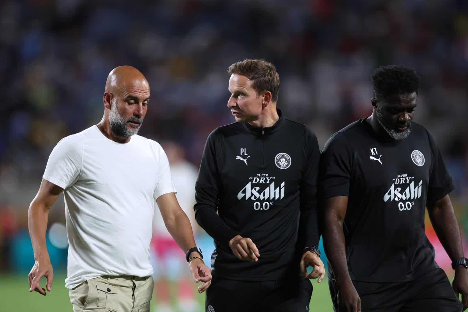 Guardiola e os auxilias Pep Lijnders e Kolo Touré