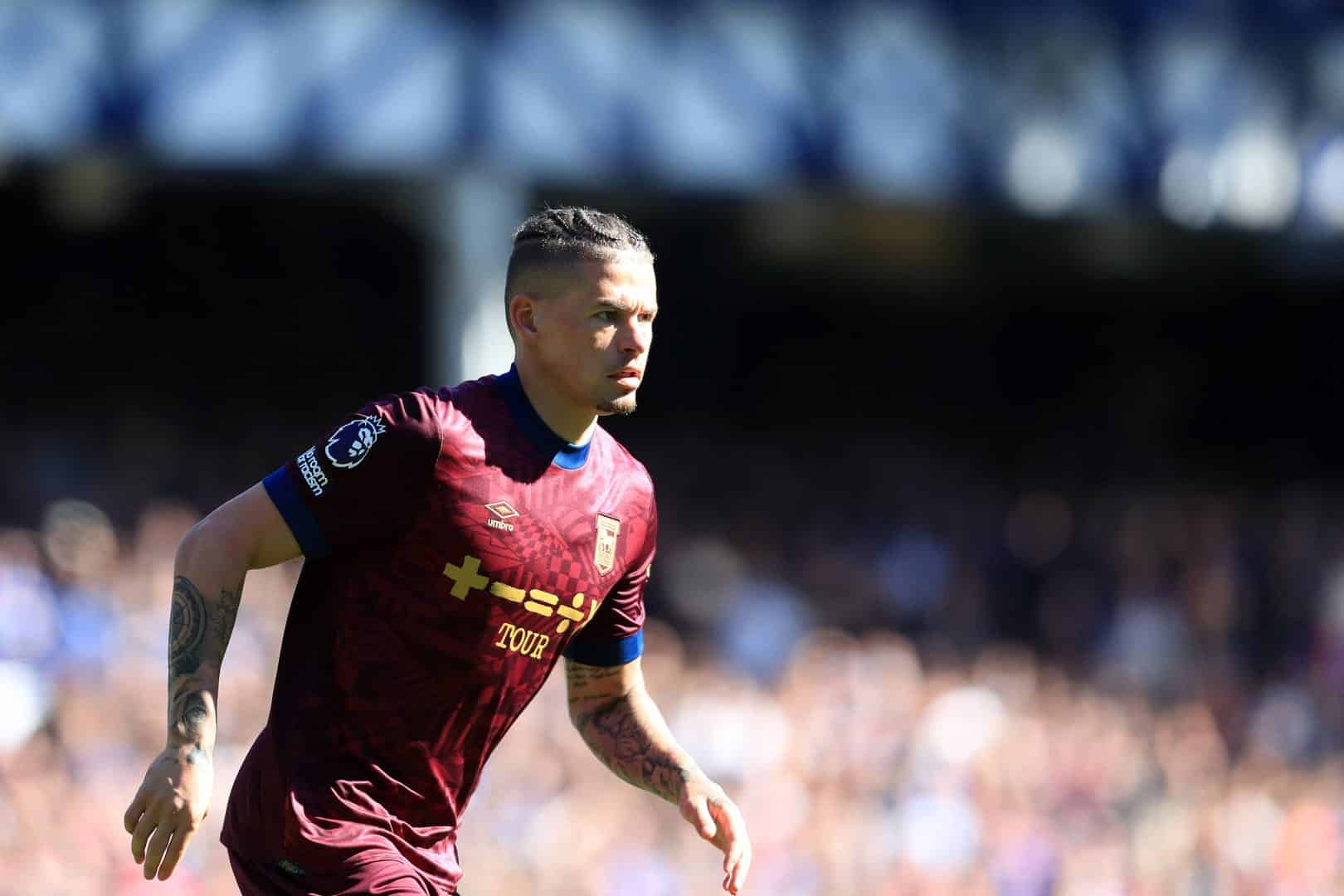 Kalvin Phillips em ação pelo Ipswich