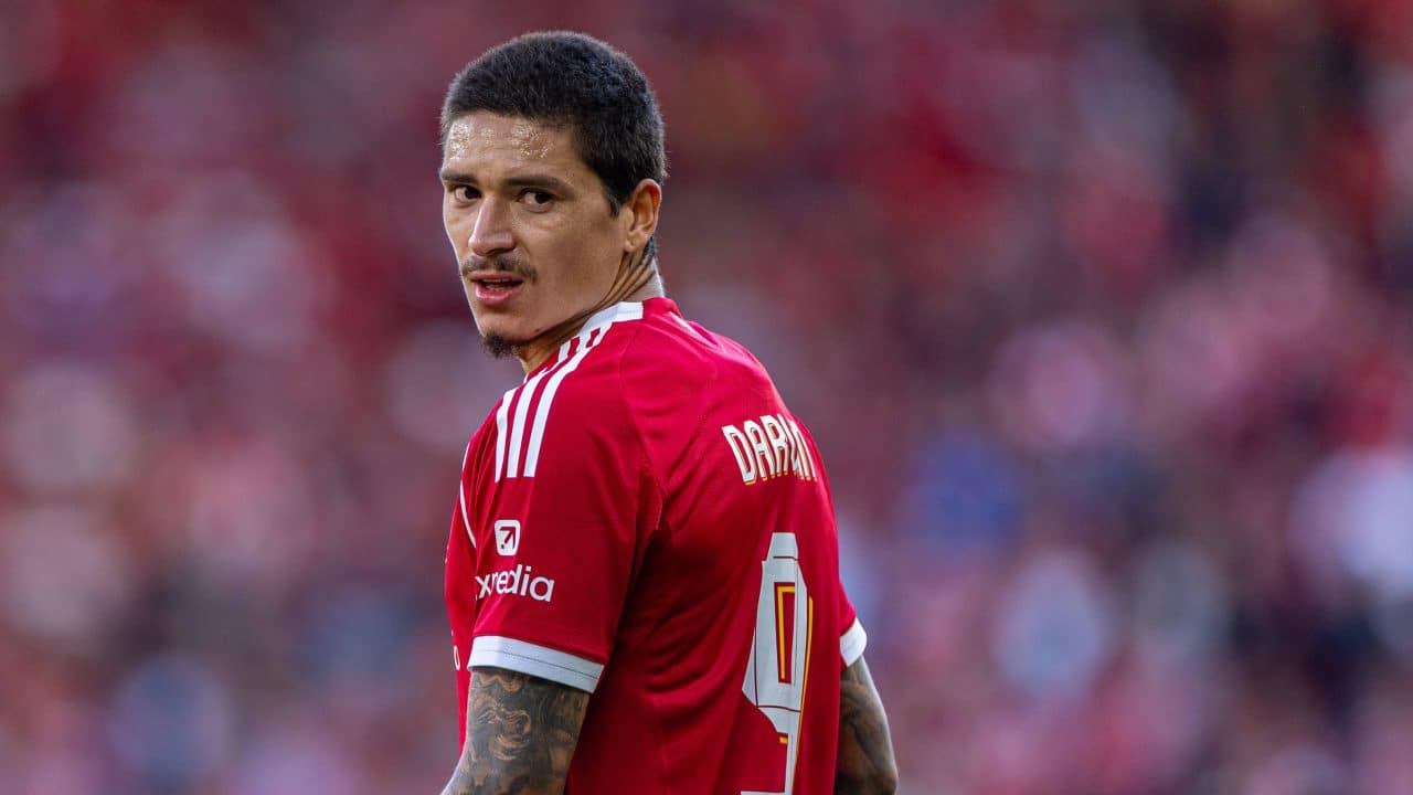 Liverpool acerta venda de Núñez ao Al-Hilal, mas pode desistir de Isak com nova atitude