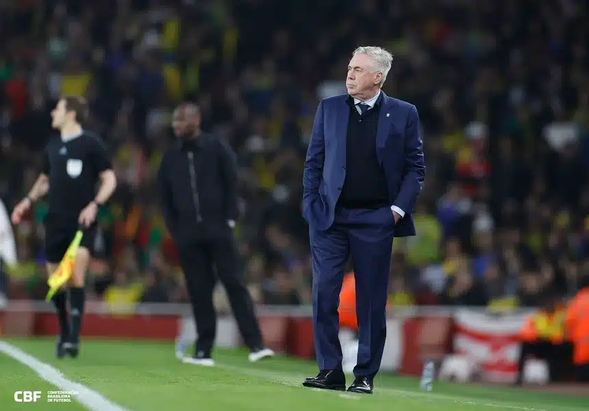 Carlo Ancelotti no amistoso Brasil x Senegal, em Londres, novembro de 2025