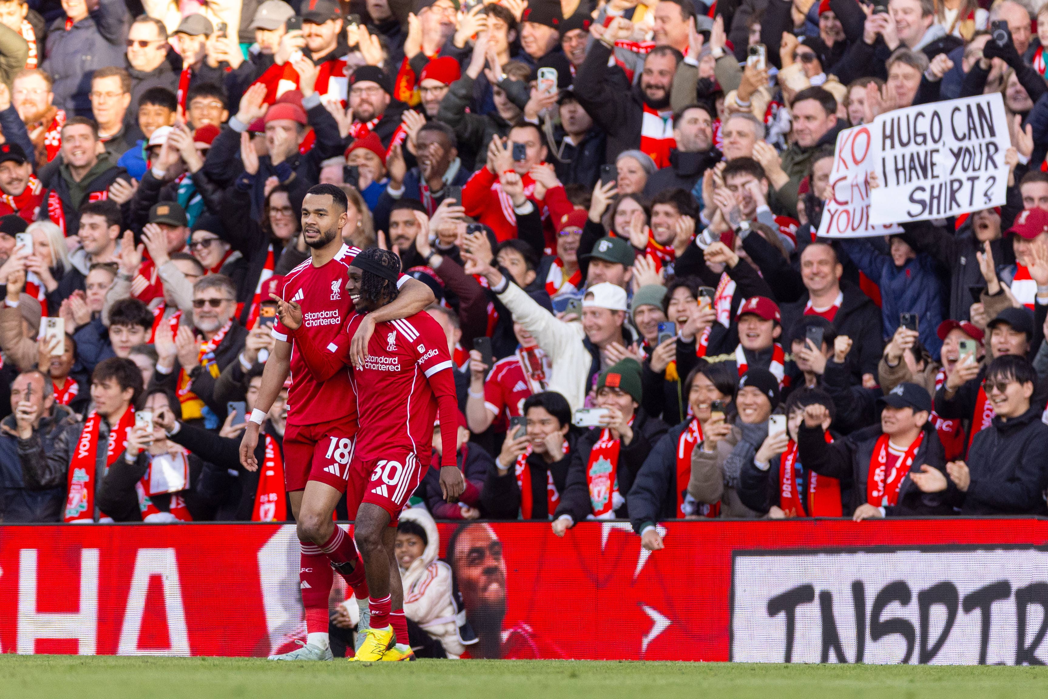 ‘Coisas voltaram ao normal’: Grande problema do Liverpool na temporada virou solução em vitória