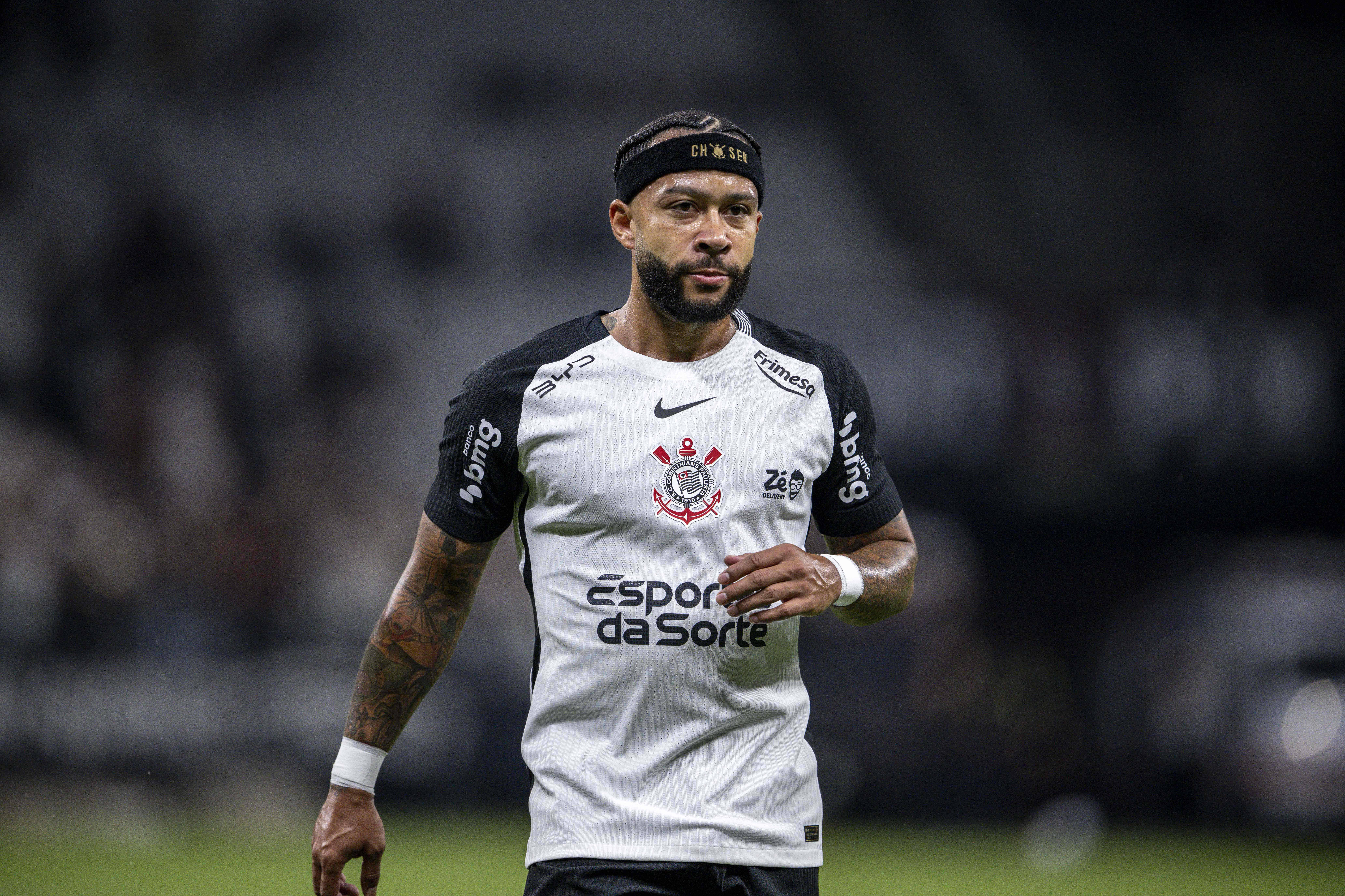 Menos variáveis e R$ 200 milhões: O que muda no novo acordo do Corinthians no patrocínio master