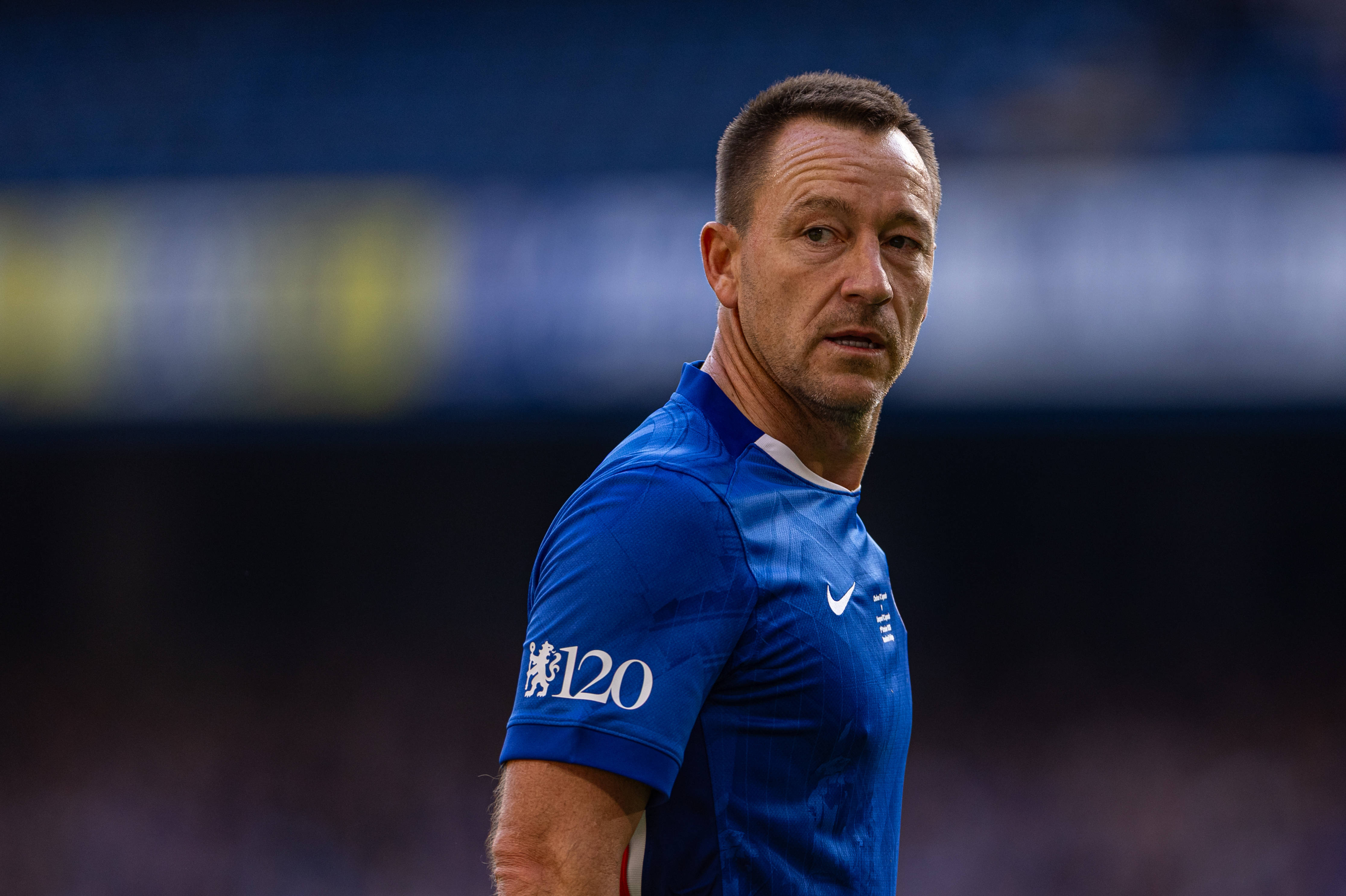 Terry lamenta situação do Chelsea: ‘Provavelmente teremos que vender nossos craques’