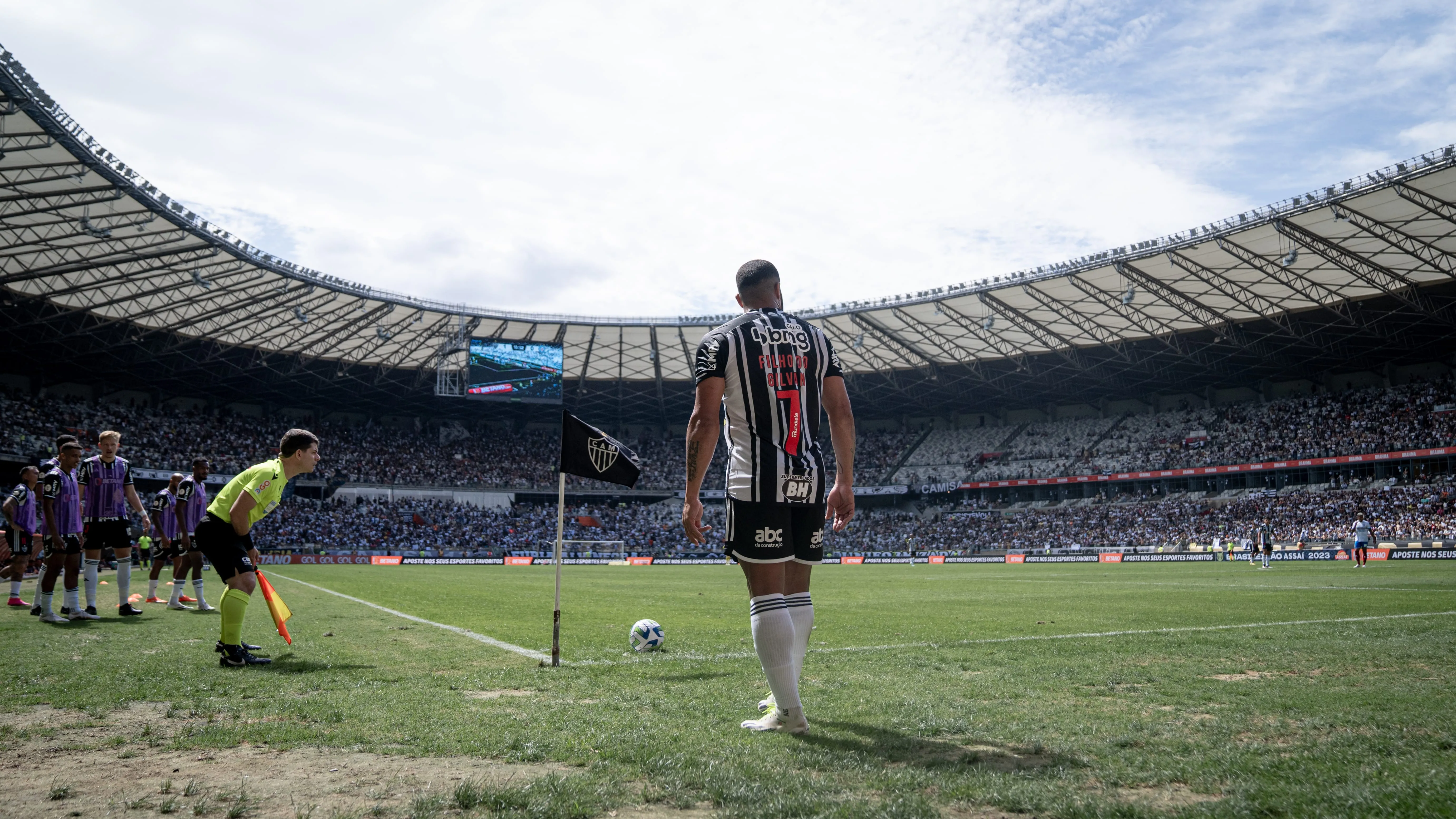 Embalado, Atl&eacute;tico-MG volta ao Mineir&atilde;o sonhando com o t&iacute;tulo brasileiro e se despede de um &iacute;dolo