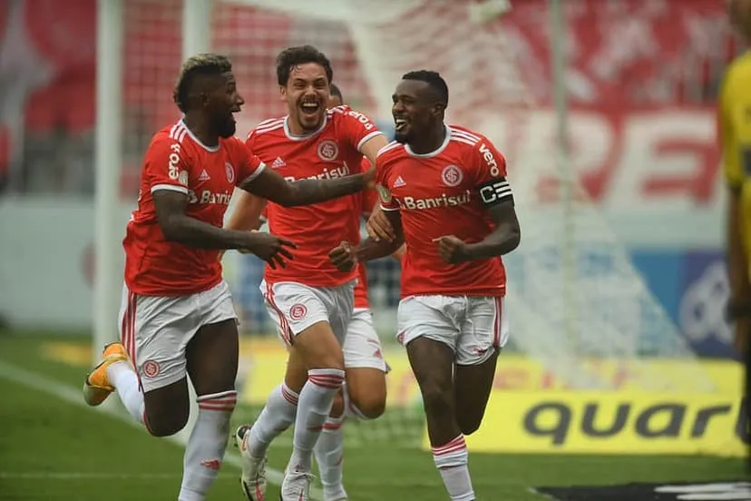 Eden&iacute;lson gol Gre-Nal 2020