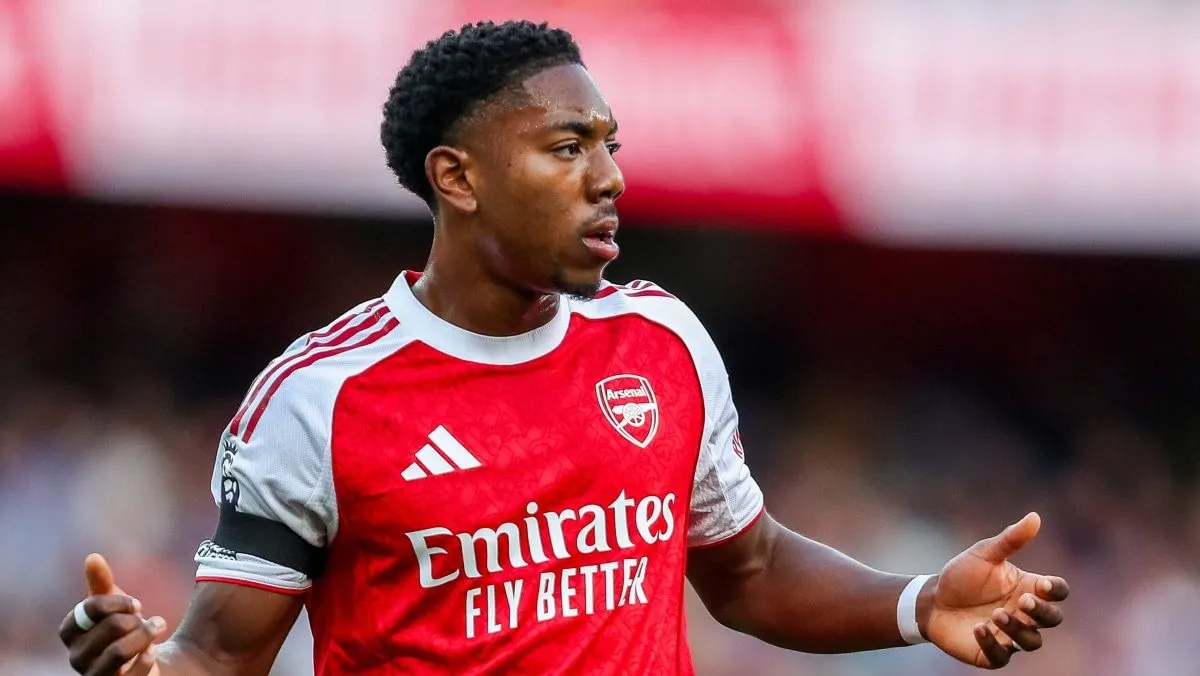 Por que rivais do Arsenal podem ceder e pagar quase R$ 400 milh&otilde;es por Lewis-Skelly?