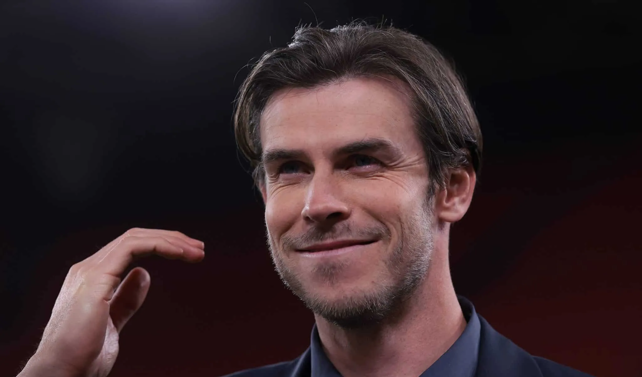 Bale confirma plano de comprar clube em &lsquo;queda livre&rsquo; desde rebaixamento da Premier League