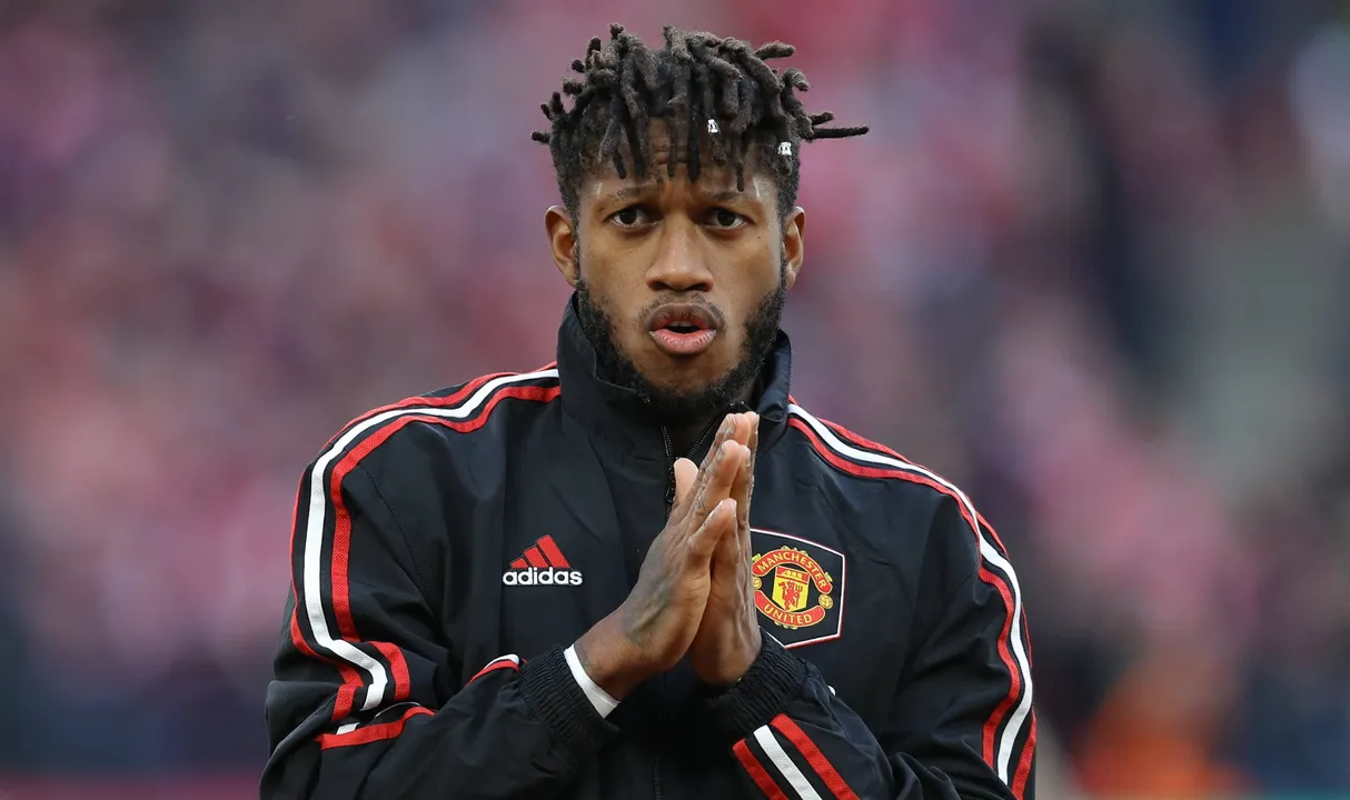 ‘Paneleiro, brigava com todo mundo’: Fred faz duras críticas a ex-técnico do Manchester United