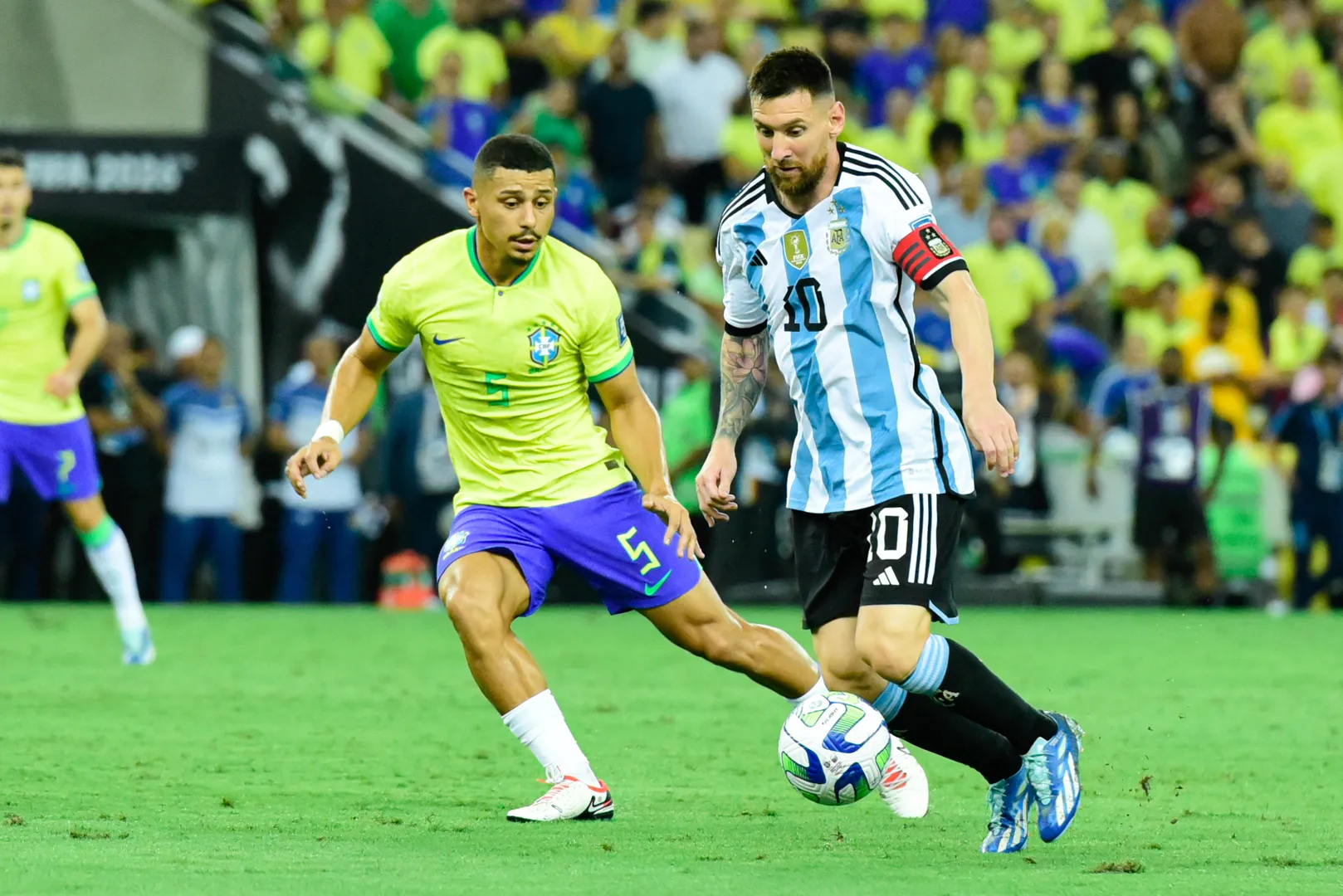 Messi em jogo contra a  sele&ccedil;&atilde;o brasileira
