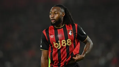 A sensa&ccedil;&atilde;o da Premier League que desperta interesse de Liverpool, Chelsea e outros gigantes