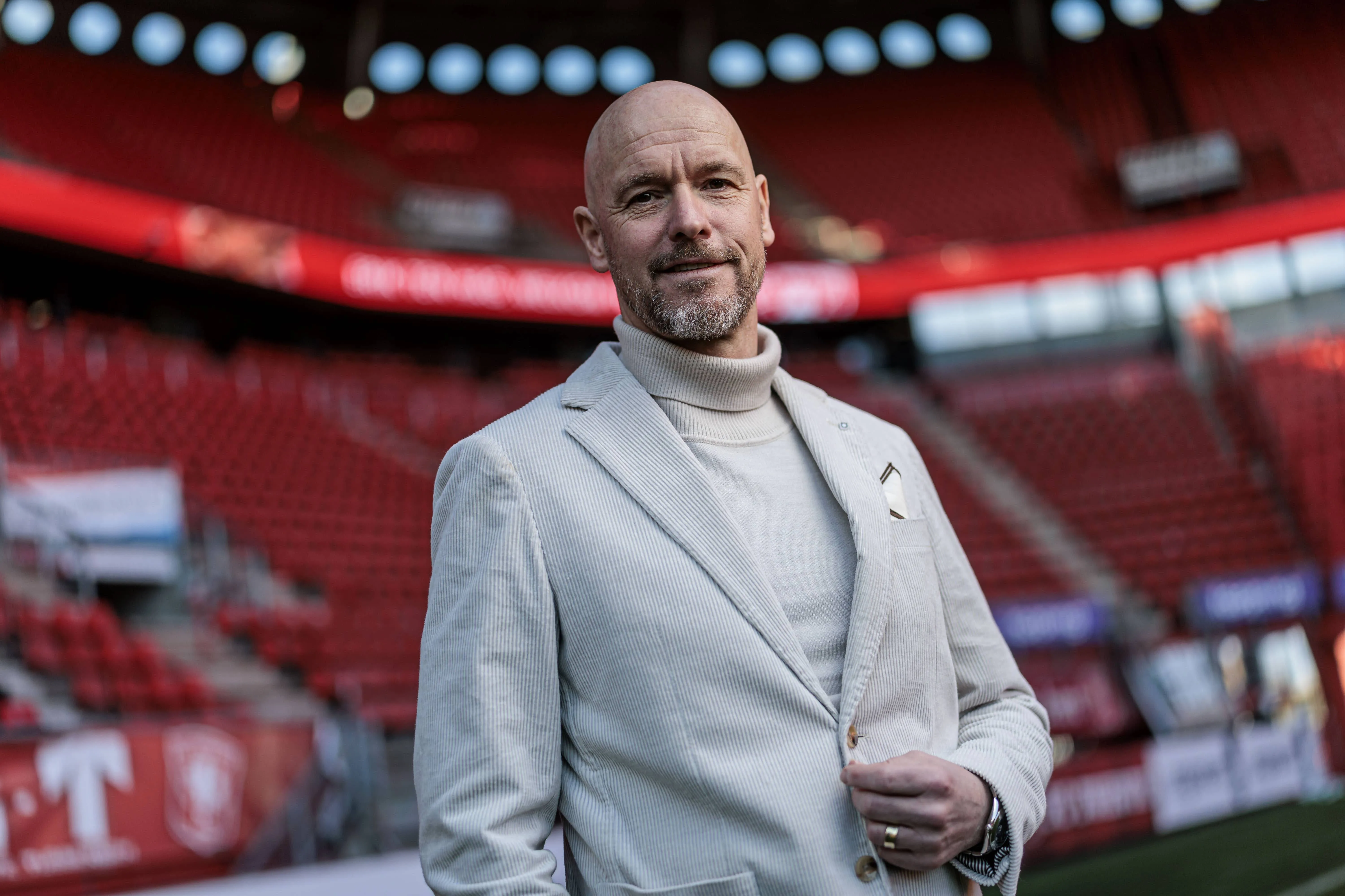 Ten Hag se tornou diretor t&eacute;cnico do FC Twente
