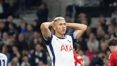 Noite miser&aacute;vel de Richarlison e Tottenham aproxima sensa&ccedil;&atilde;o da Premier League de sonho