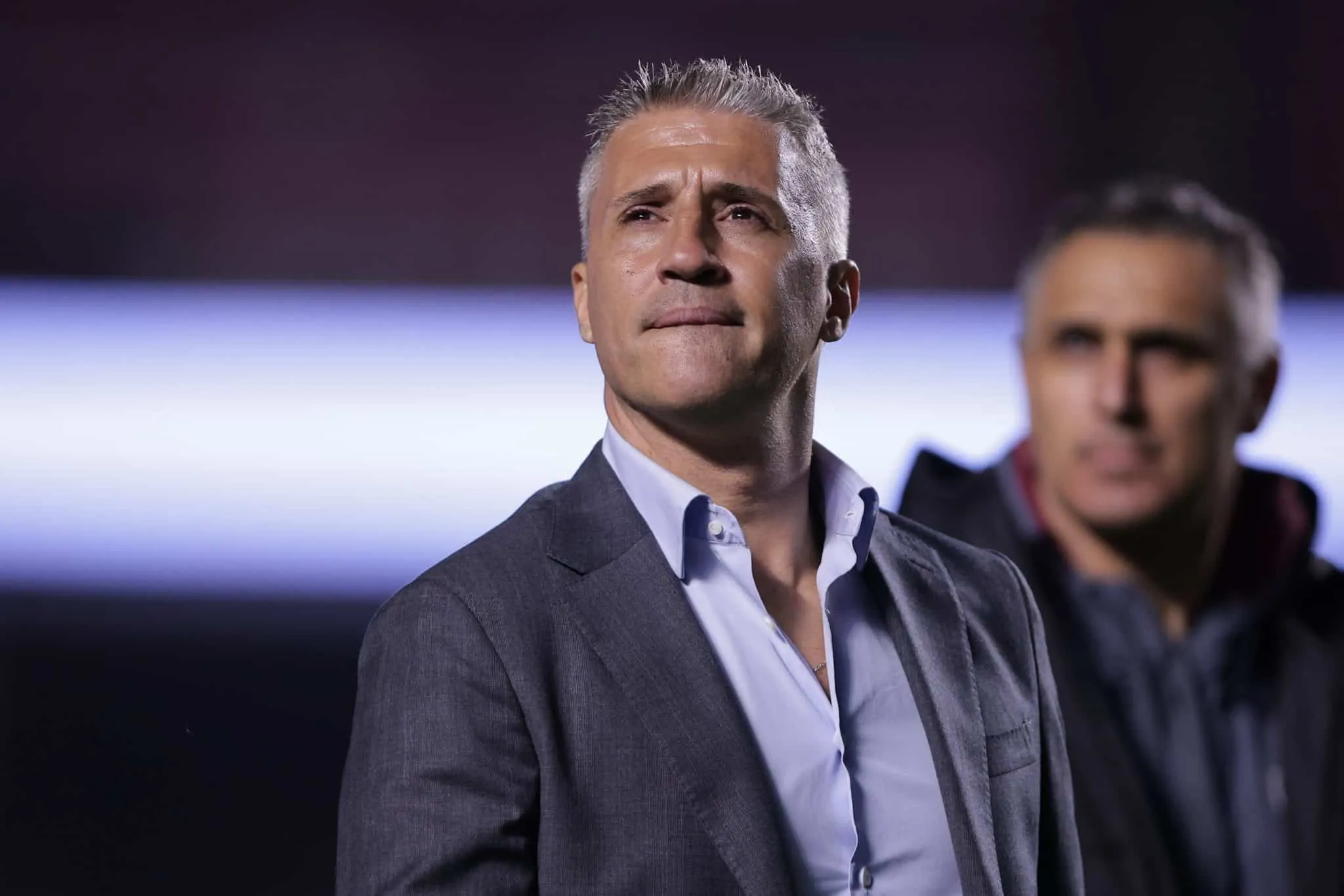 &lsquo;Privado &eacute; privado&rsquo;: Conversa com organizada na v&eacute;spera do cl&aacute;ssico incomodou Crespo no S&atilde;o Paulo