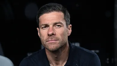 &lsquo;Atua&ccedil;&otilde;es excepcionais&rsquo;: Xabi Alonso est&aacute; impressionado com novo refor&ccedil;o do Real Madrid