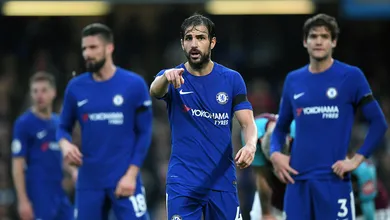 F&agrave;bregas admite problema do Chelsea: falta de precis&atilde;o no ataque