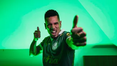 Abel define onde Paulinho vai jogar no Palmeiras e ainda espera mais um refor&ccedil;o para o ataque