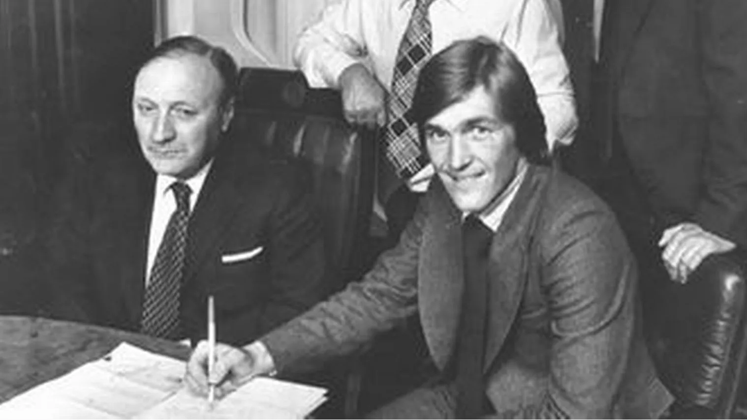 Quando o rei chegou: h&aacute; 40 anos, Kenny Dalglish assinou contrato com o Liverpool