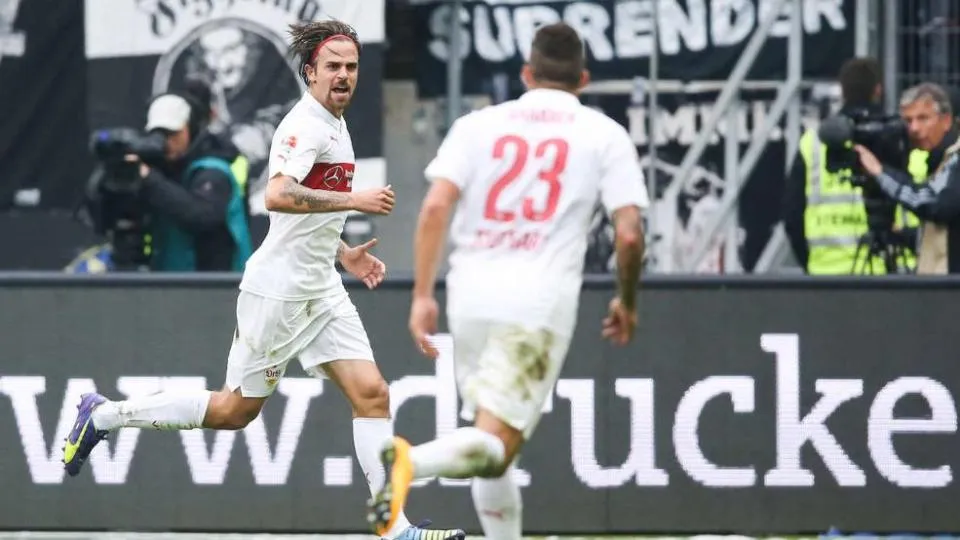 Nove gols, duas bolas na trave, tr&ecirc;s viradas: o Stuttgart conquistou a vit&oacute;ria mais &eacute;pica da rodada