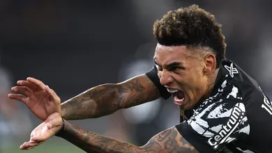 Ap&oacute;s expuls&atilde;o e cr&iacute;ticas, Igor Jesus trilha novo recome&ccedil;o no Botafogo