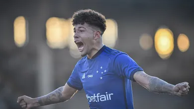 Filipe Machado conta como sua hist&oacute;ria e a do Cruzeiro t&ecirc;m se confundido