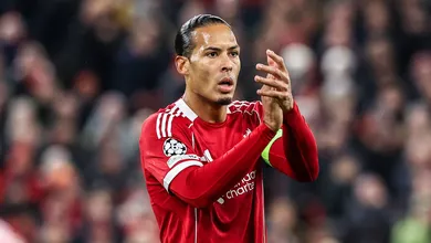 Liverpool de olho em defensor do Real Madrid com cl&aacute;usula de rescis&atilde;o de R$ 930 milh&otilde;es