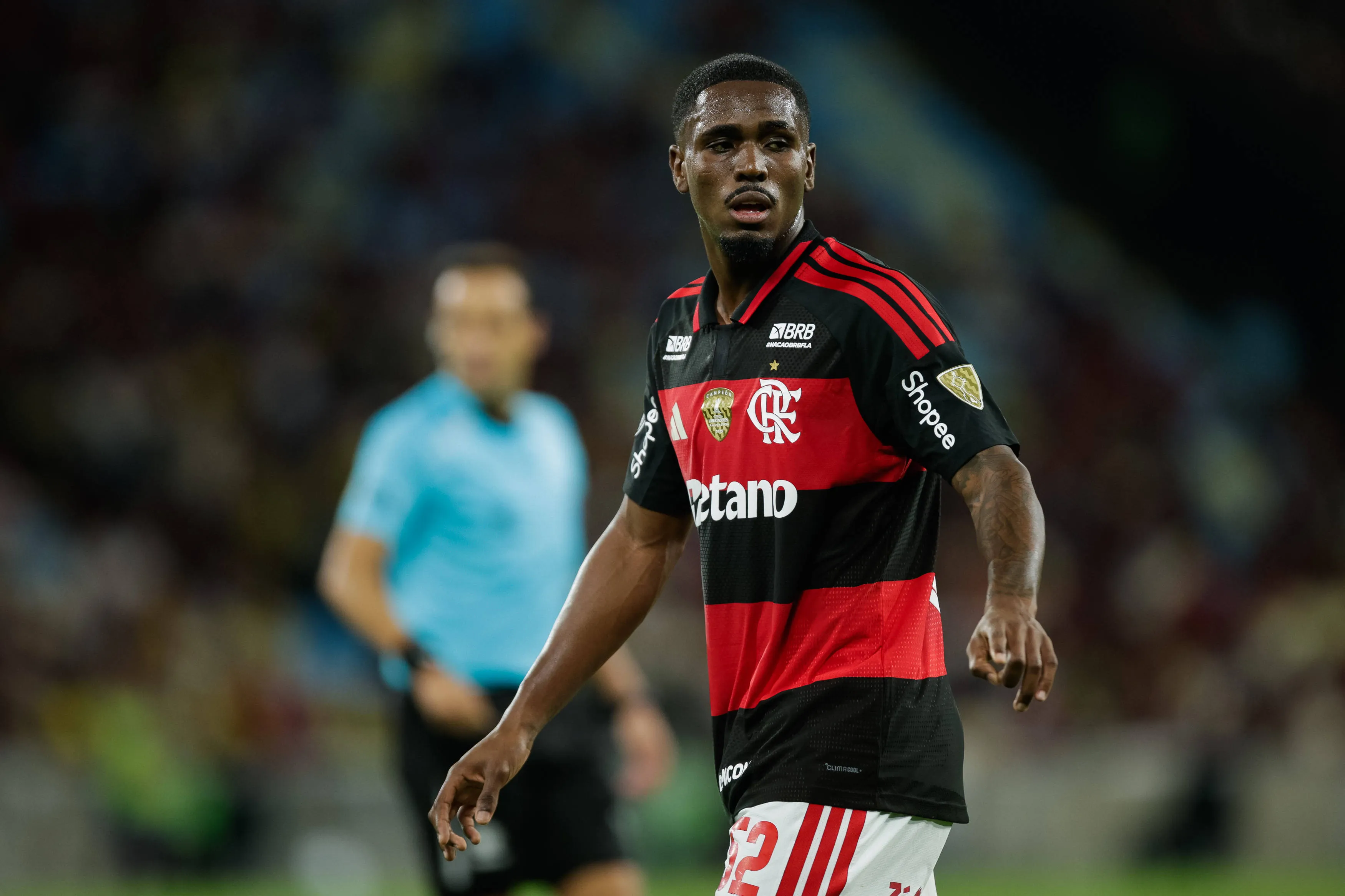 Evertton Ara&uacute;jo em jogo do Flamengo
