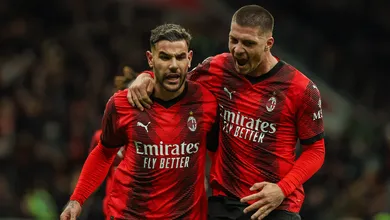 O Milan precisou sobreviver &agrave; press&atilde;o da Fiorentina, mas voltou a vencer na Serie A