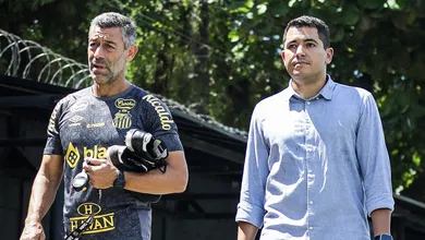 Para ter paz no Santos, Caixinha precisa fazer o que s&oacute; conseguiu uma vez no ano