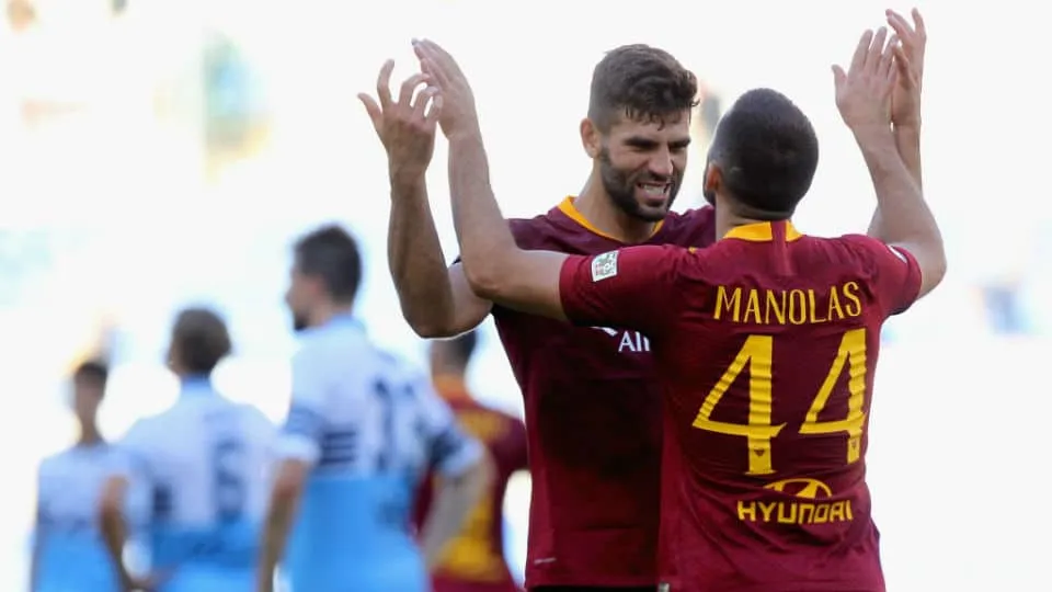 N&atilde;o h&aacute; vit&oacute;ria em cl&aacute;ssico que n&atilde;o alivie a crise: Roma se imp&otilde;e contra a Lazio e desfruta o D&eacute;rbi