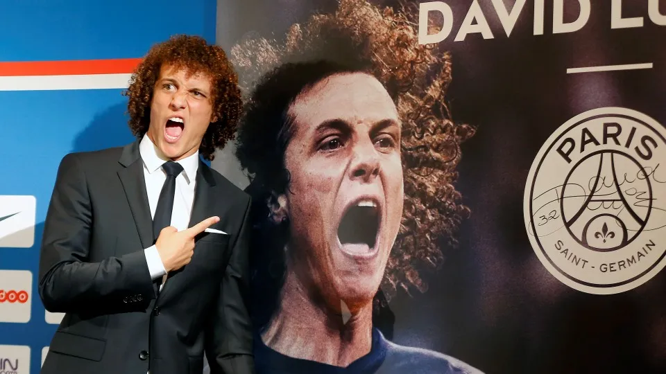 David Luiz, em sua apresenta&ccedil;&atilde;o no PSG
