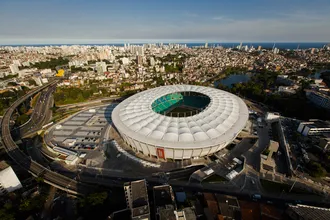 Como o capitalismo brasileiro explica o colapso da gest&atilde;o das novas arenas