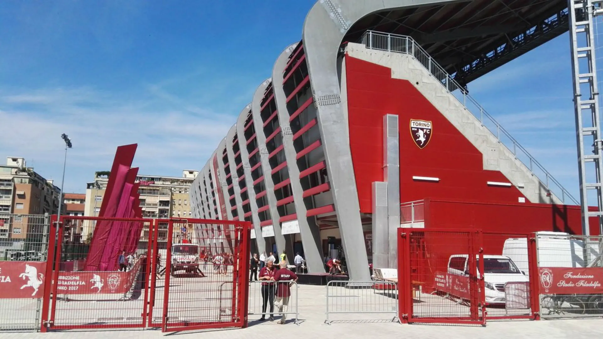 Est&aacute;dio onde o Grande Torino viveu sua epopeia &eacute; reerguido para transmitir e recuperar sua hist&oacute;ria