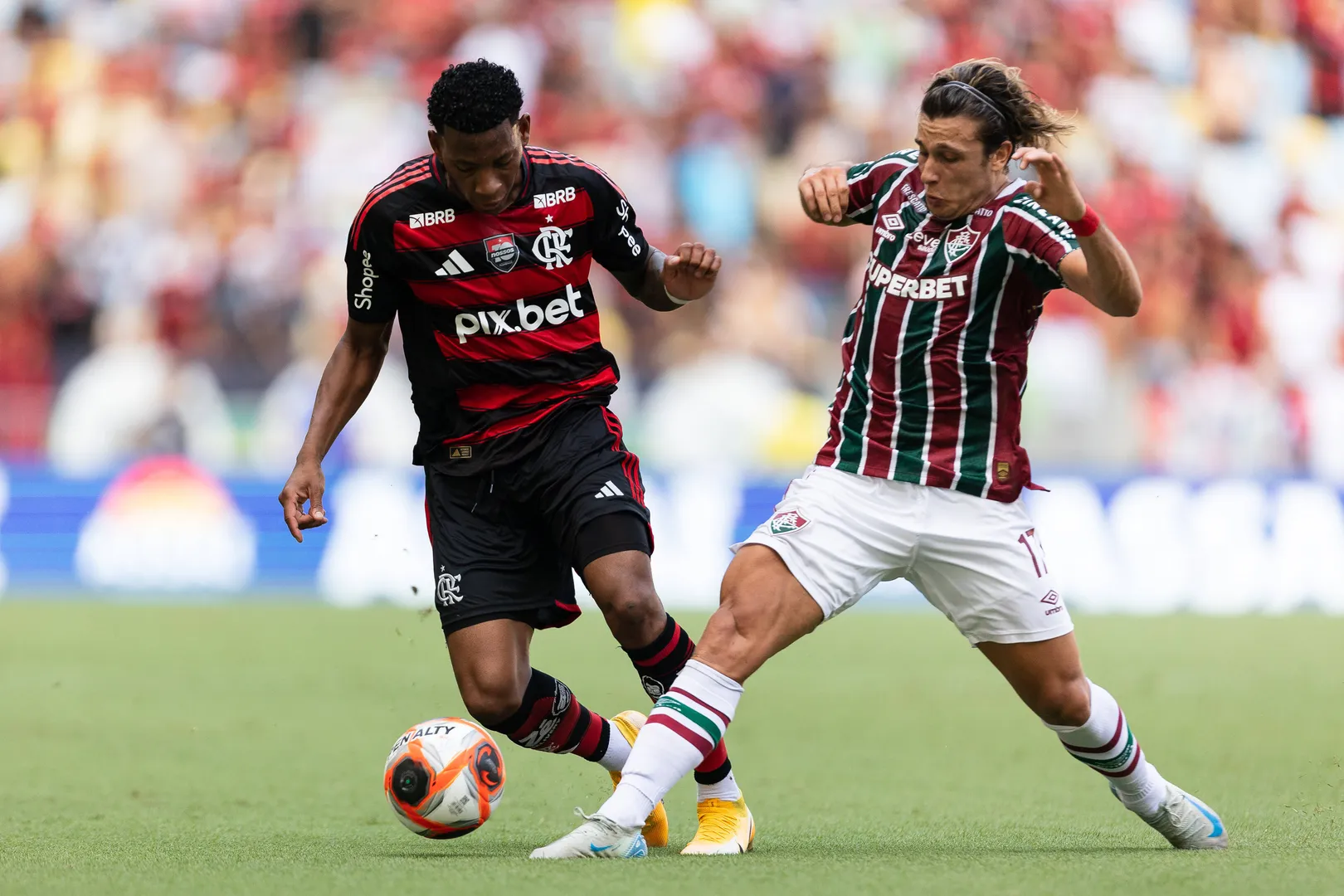 Flamengo e Fluminense ficaram apenas no empate Foto: (Imago)