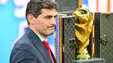 Aposentado, Casillas mostrou que ainda poderia ser titular de muitos times