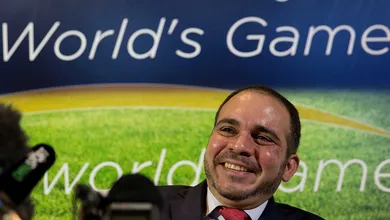 Conhe&ccedil;a Ali bin al-Hussein, o homem que pode tirar Joseph Blatter do comando da Fifa
