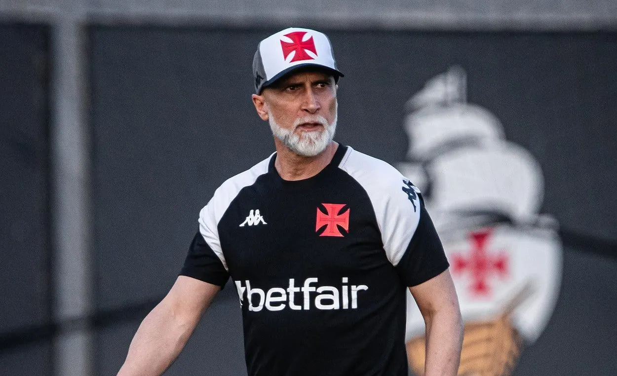 &lsquo;Batismo&rsquo; de &Aacute;lvaro Pacheco, cl&aacute;ssico com o Flamengo tem sido dor de cabe&ccedil;a no Vasco