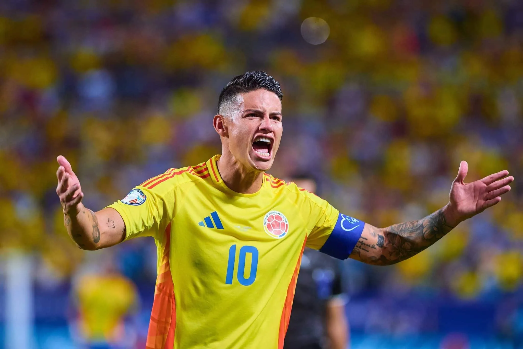 James Rodr&iacute;guez vive &lsquo;montanha-russa&rsquo; e ajuda Col&ocirc;mbia a quebrar tabu contra Argentina
