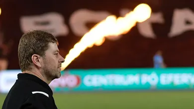 Paiva lamenta in&iacute;cio ruim do Vasco e pede desculpas por resultado contra o Botafogo