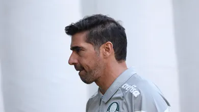 Palmeiras estreia na Copa do Brasil assombrado por fantasma de R$ 240 milh&otilde;es
