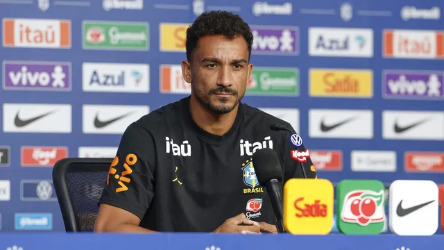Sele&ccedil;&atilde;o brasileira: Danilo exp&otilde;e impacto de estreia ruim no grupo e comenta &lsquo;fantasia&rsquo; por Endrick