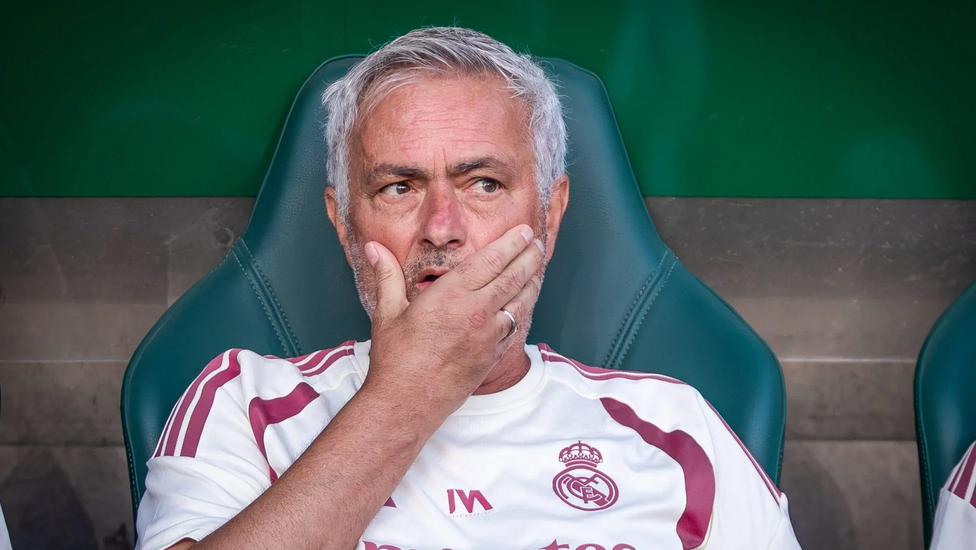 &lsquo;Recusei a proposta, e fiz isso por amor ao Chelsea&rsquo;: Mourinho revela o &lsquo;n&atilde;o&rsquo; mais dif&iacute;cil da carreira