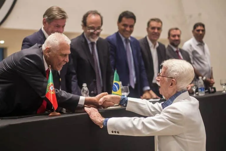 Roberto Dinamite e Ronaldo Theobald se encontraram em 2022
