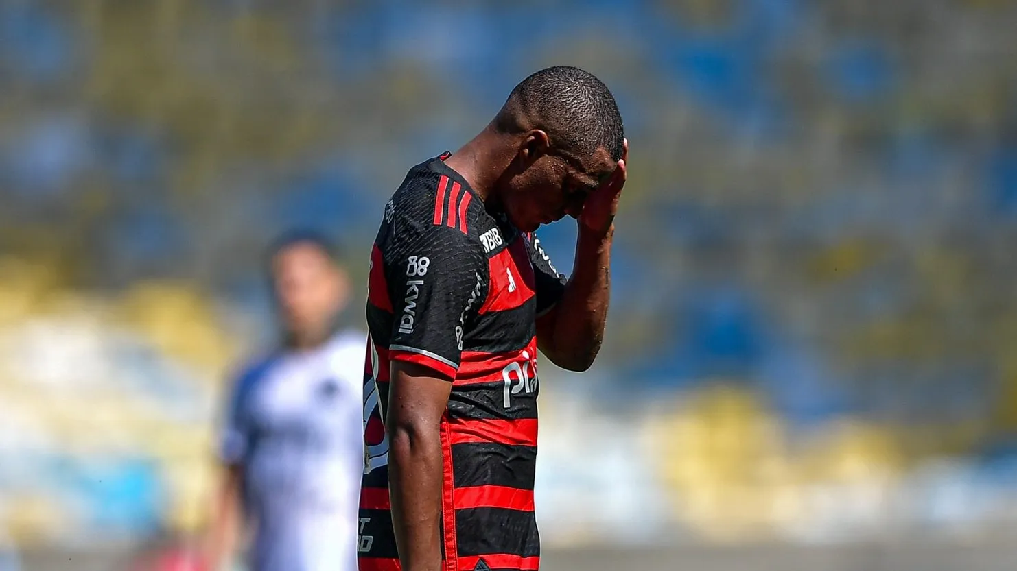 No cl&aacute;ssico no Maracan&atilde;, confian&ccedil;as reviradas dum campeonato emocionado, sob press&atilde;o