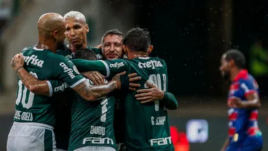 Palmeiras atuou como o favorito que se esperava, teve volume, bom futebol e goleou o Fortaleza