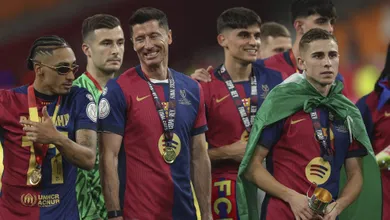 Por que jogadores do Barcelona se irritaram durante festa do t&iacute;tulo da Copa do Rei