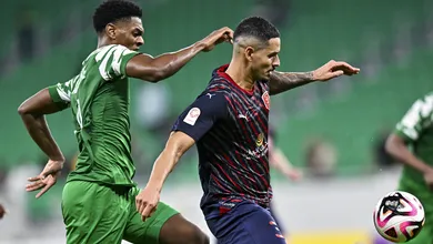 Por que conflito entre empres&aacute;rios e desejo pessoal afastam Lucas Ver&iacute;ssimo do Corinthians