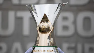 CBF quer importar festa para abertura do Brasileir&atilde;o, mas esquece o principal: o calend&aacute;rio